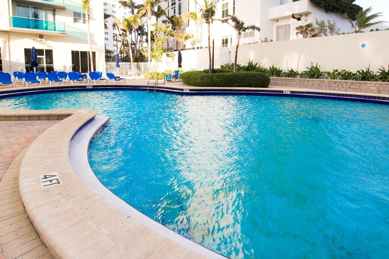 Sian Ocean Apartments Hollywood Bagian luar foto